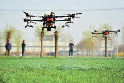 石家庄市藁城区 科技春管助农时，机械轰鸣绘“丰”景